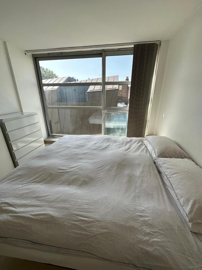 Bright And Airy Islington Apartment ลอนดอน ภายนอก รูปภาพ